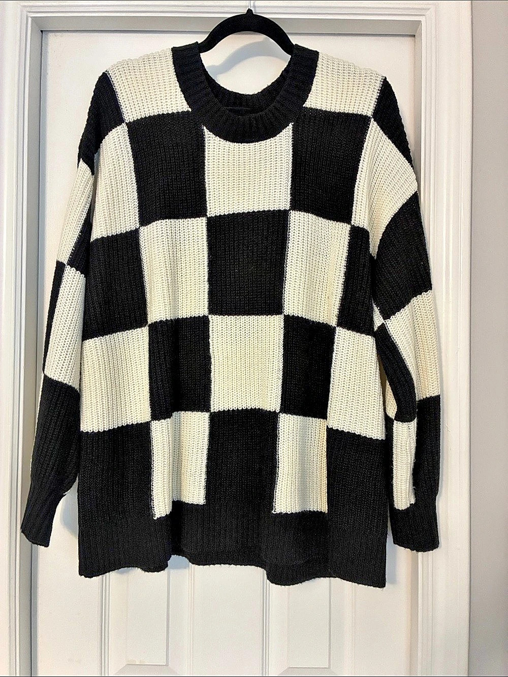 Torrid Women's Checkered Knit Sweater Black & Cream Size 1